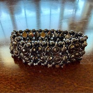 Elegant Dark Silver/Steel Beaded Bracelet